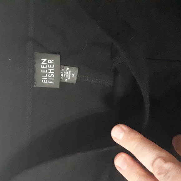 Eileen Fisher black capris Viscose, nylon and spandex. Size M - Picture 2 of 3